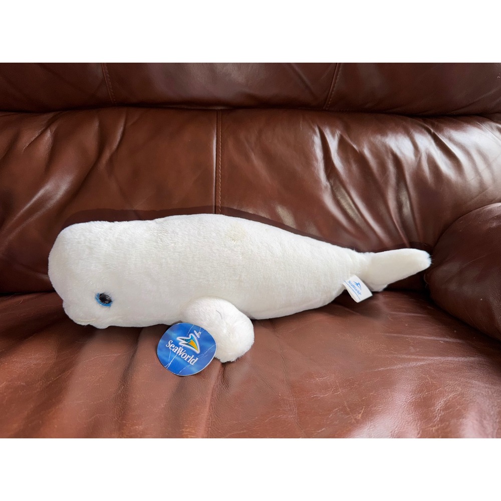 SeaWorld Beluga Whale Plush White Stuffed Animal Blue Eyes‎ Souvenir 2019 Tagged